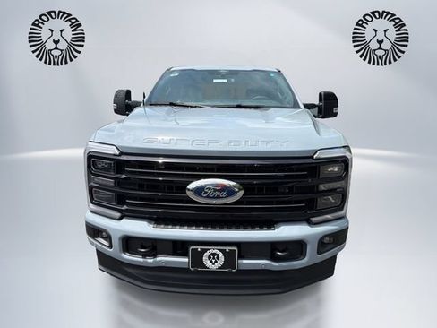 New 2026 Ford F350 4x4 Crew Cab Super Duty image 2