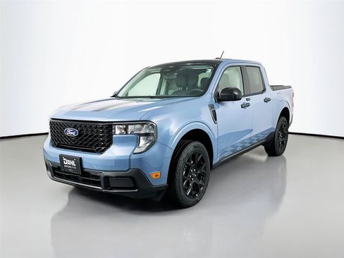 New 2026 Ford Maverick XLT w/ XLT Luxury Package AWD/4WD image 3