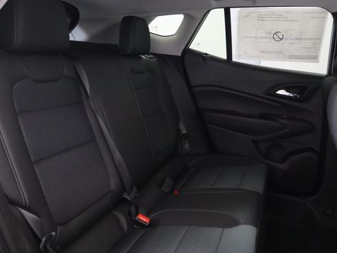 New 2026 Chevrolet Trax LT w/ LT Convenience Package FWD image 22