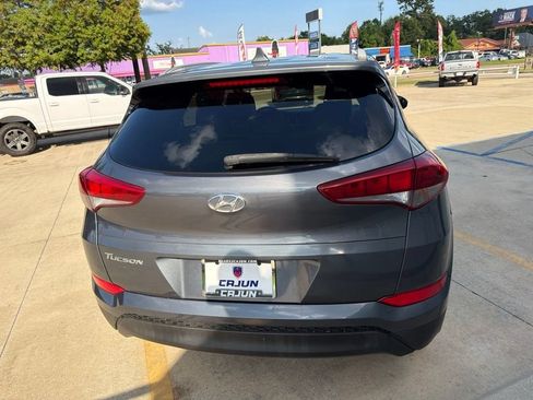 Used 2018 Hyundai Tucson SEL FWD image 10