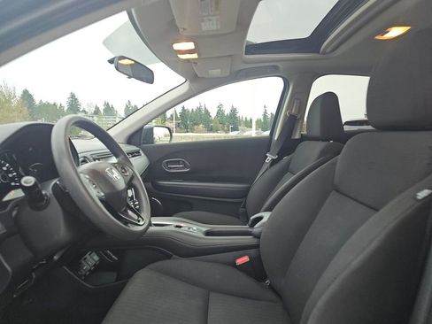 Used 2017 Honda HR-V EX image 31