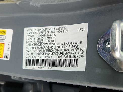 Certified 2025 Honda Civic Sport image 26