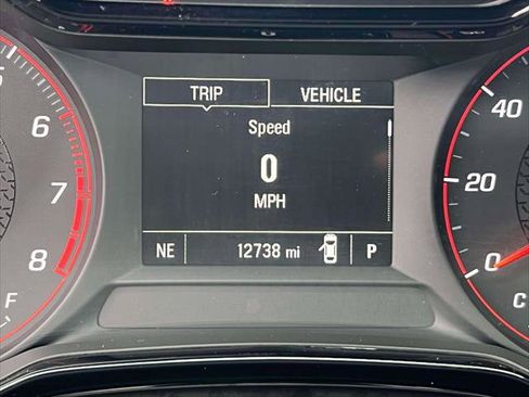 Used 2024 Chevrolet Trax RS w/ Driver Confidence Package image 24