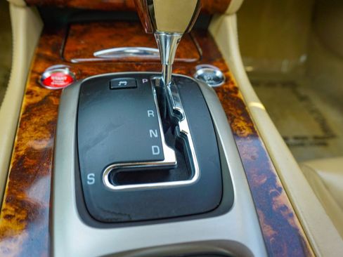 Used 2007 Jaguar XK Convertible RWD image 23