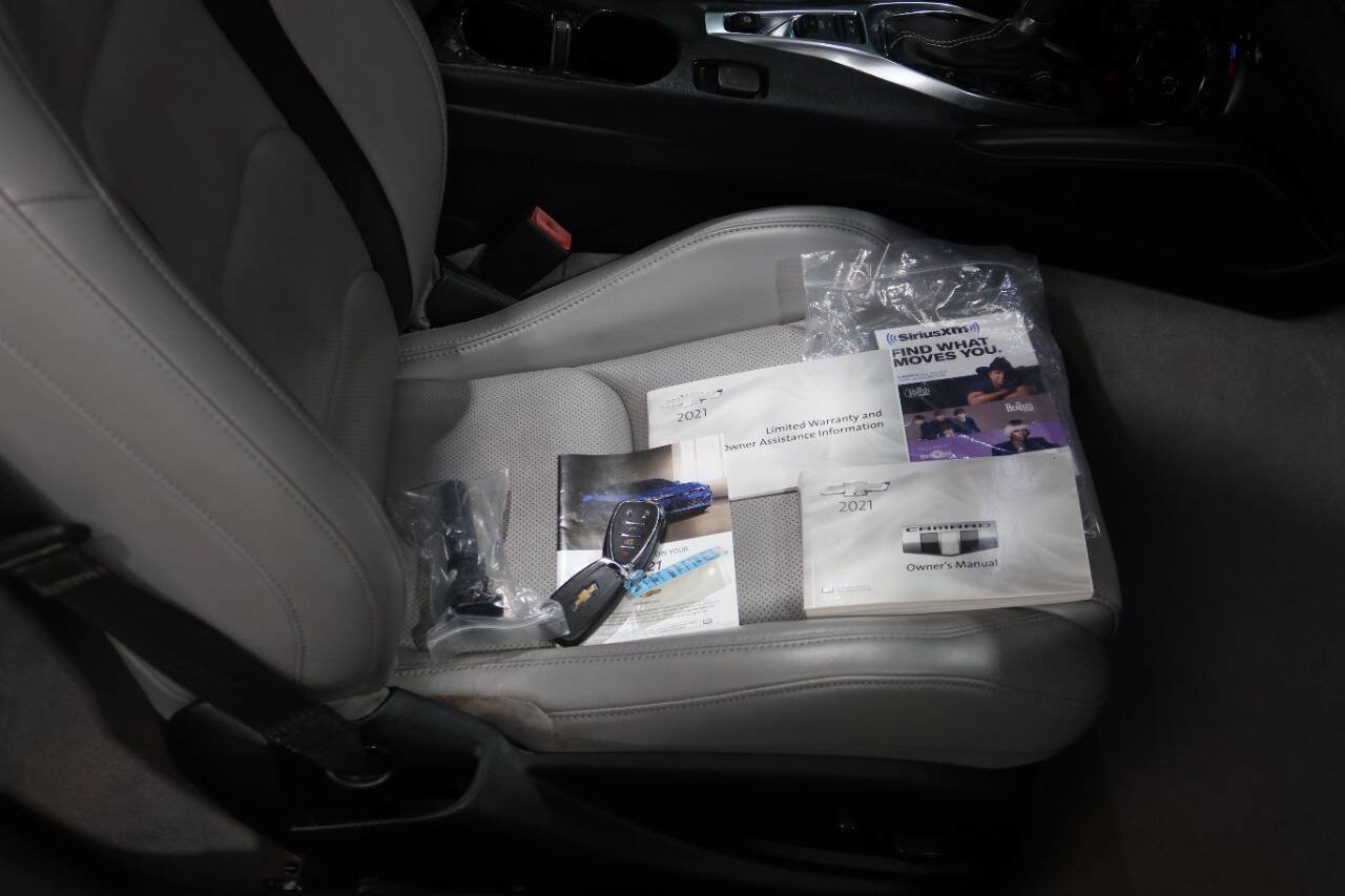 Used 2021 Chevrolet Camaro SS RWD image 26