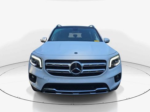 Used 2022 Mercedes-Benz GLB 250 image 11