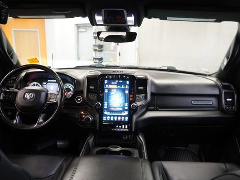Used 2020 RAM 1500 Big Horn w/ Built-to-serve Edition AWD/4WD image 19