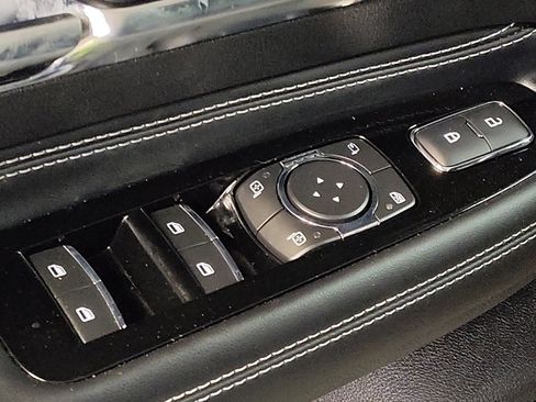 Used 2022 Lincoln Corsair w/ Premium Package image 27