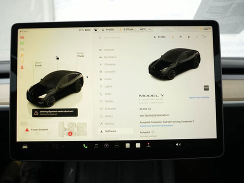 Used 2023 Tesla Model Y Long Range image 61