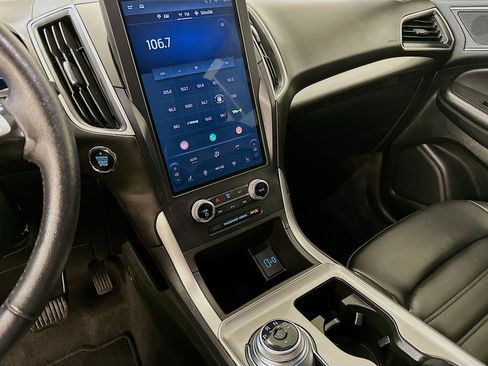 Used 2023 Ford Edge SEL image 25