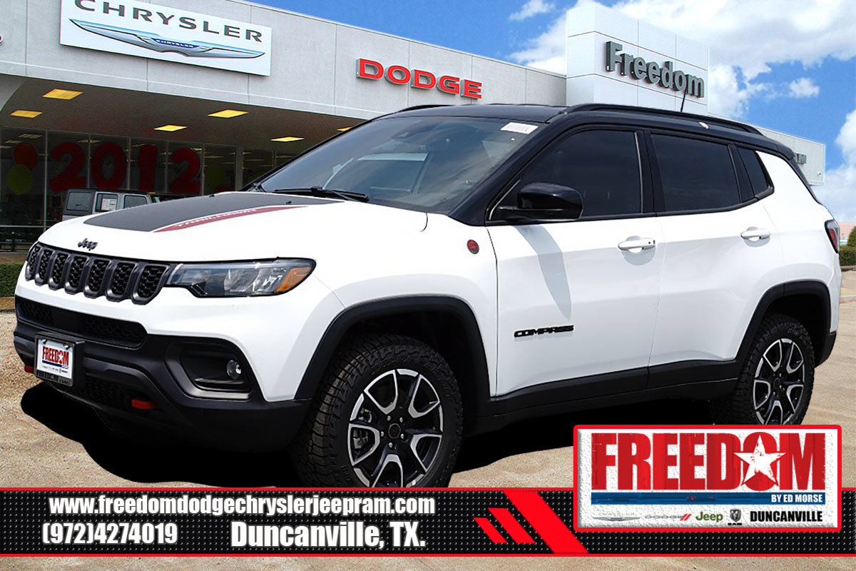 New 2026 Jeep Compass Trailhawk AWD/4WD image 1