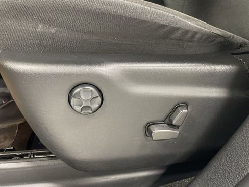 Used 2022 Dodge Durango SXT w/ Blacktop Package image 12