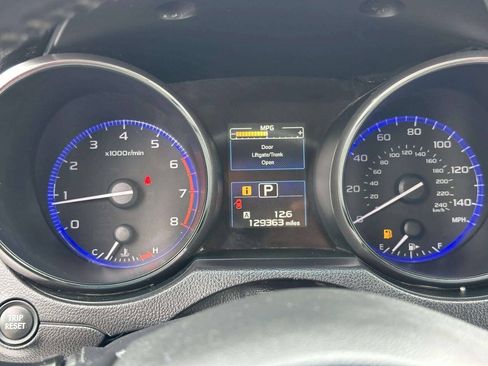 Used 2015 Subaru Legacy 2.5i Premium w/ Moonroof Package AWD/4WD image 31