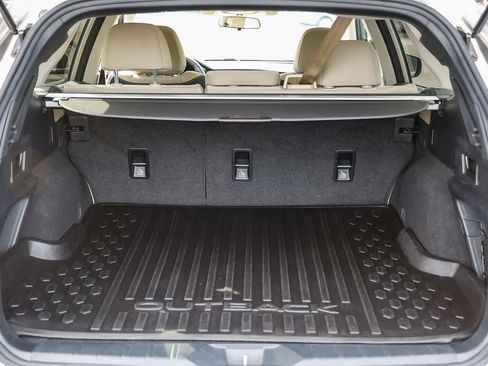 Used 2020 Subaru Outback Premium image 25