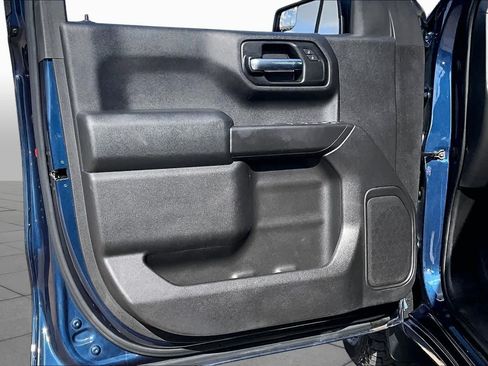 Used 2019 Chevrolet Silverado 1500 Custom w/ Custom Convenience Package AWD/4WD image 22