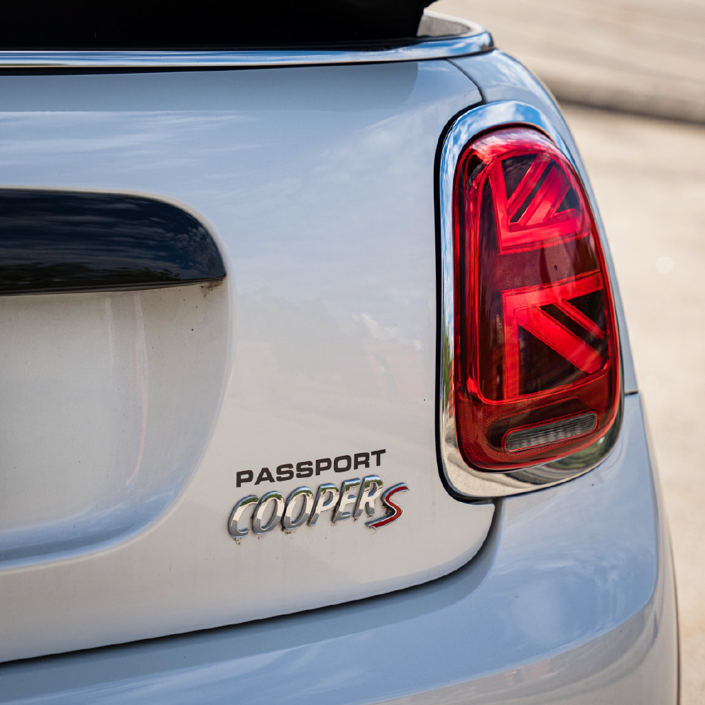 Used 2024 MINI Cooper S FWD image 6