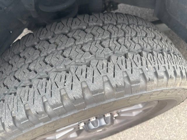 Used 2024 RAM 3500 Laramie w/ Night Edition AWD/4WD image 14