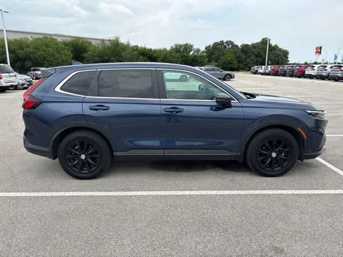 Used 2025 Honda CR-V EX-L image 6
