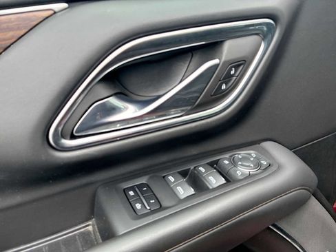 Used 2023 Chevrolet Tahoe High Country w/ LPO, Illumination Package image 23