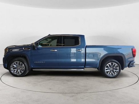 Used 2026 GMC Sierra 1500 Denali w/ Denali Reserve Package AWD/4WD image 8