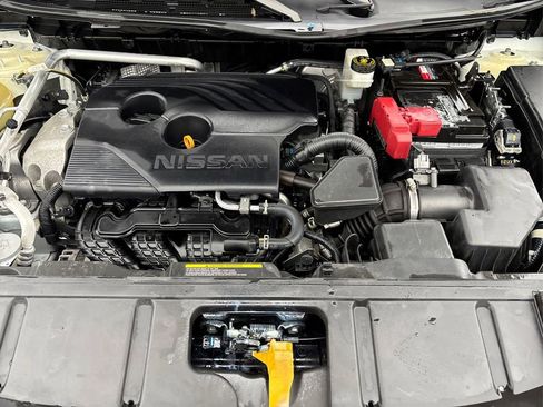 Used 2021 Nissan Rogue Platinum image 13