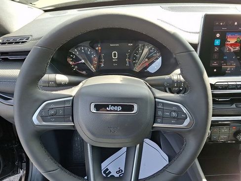 New 2026 Jeep Compass Limited image 13