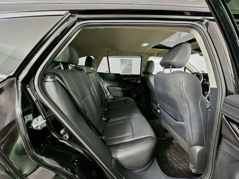 Used 2022 Subaru Outback Limited XT w/ Popular Package #2 image 30