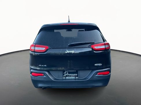 Used 2015 Jeep Cherokee Latitude AWD/4WD image 4