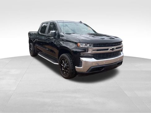 Used 2019 Chevrolet Silverado 1500 LT w/ Convenience Package image 8