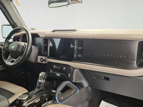 Used 2023 Ford Bronco Wildtrak AWD/4WD image 28