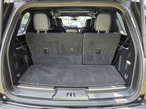 Used 2020 Lincoln Navigator Reserve w/ Luxury Package AWD/4WD image 19