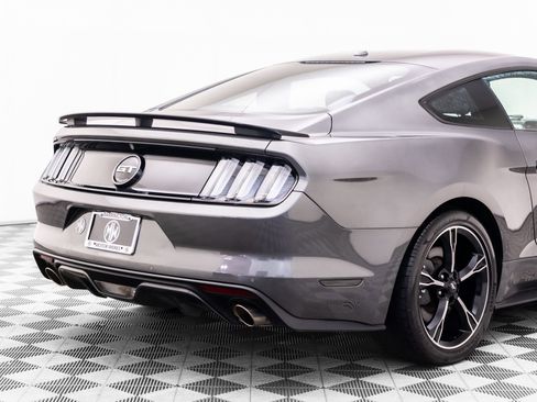 Used 2016 Ford Mustang GT Premium w/ Enhanced Security Package RWD image 34