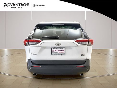 Certified 2025 Toyota RAV4 XLE image 6