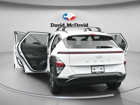 Used 2024 Hyundai Kona SEL w/ Convenience Package image 37