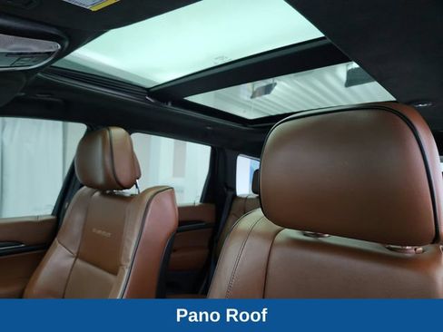 Used 2017 Jeep Grand Cherokee Summit AWD/4WD image 11