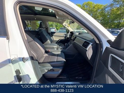 Certified 2023 Volkswagen Atlas SEL AWD/4WD image 29