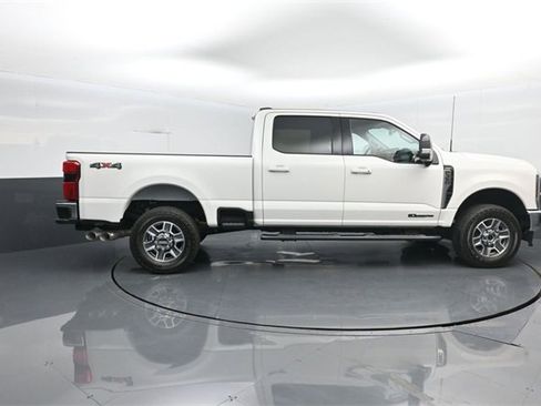 Used 2025 Ford F350 Lariat image 8