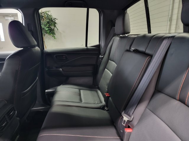 Certified 2025 Honda Ridgeline TrailSport image 13