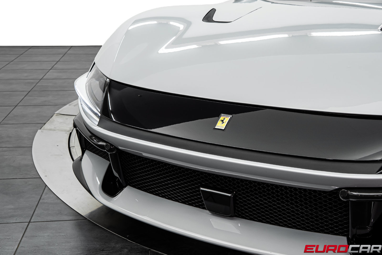 Used 2025 Ferrari 12Cilindri RWD image 11