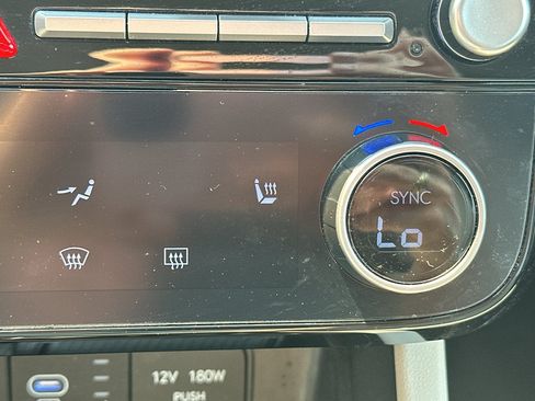 Used 2025 Hyundai Tucson SEL FWD image 23