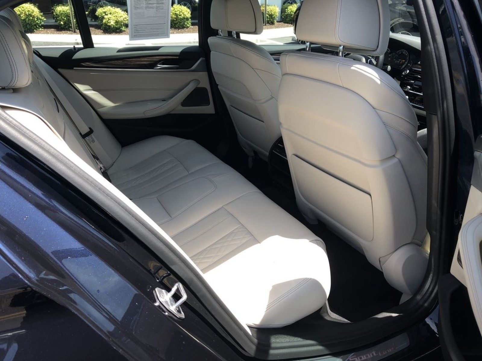 Used 2017 BMW 540i RWD image 40