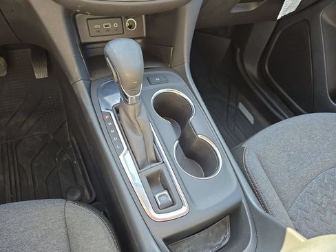 Used 2024 Chevrolet Equinox LT w/ LPO, Floor Liner Package FWD image 22