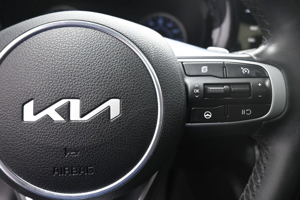 Used 2023 Kia K5 GT FWD image 14