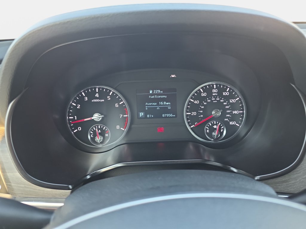 Used 2022 Kia Telluride EX w/ EX Premium Package AWD/4WD image 17