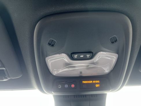 Used 2024 Chevrolet Colorado Trail Boss w/ Advanced Trailering Package image 26