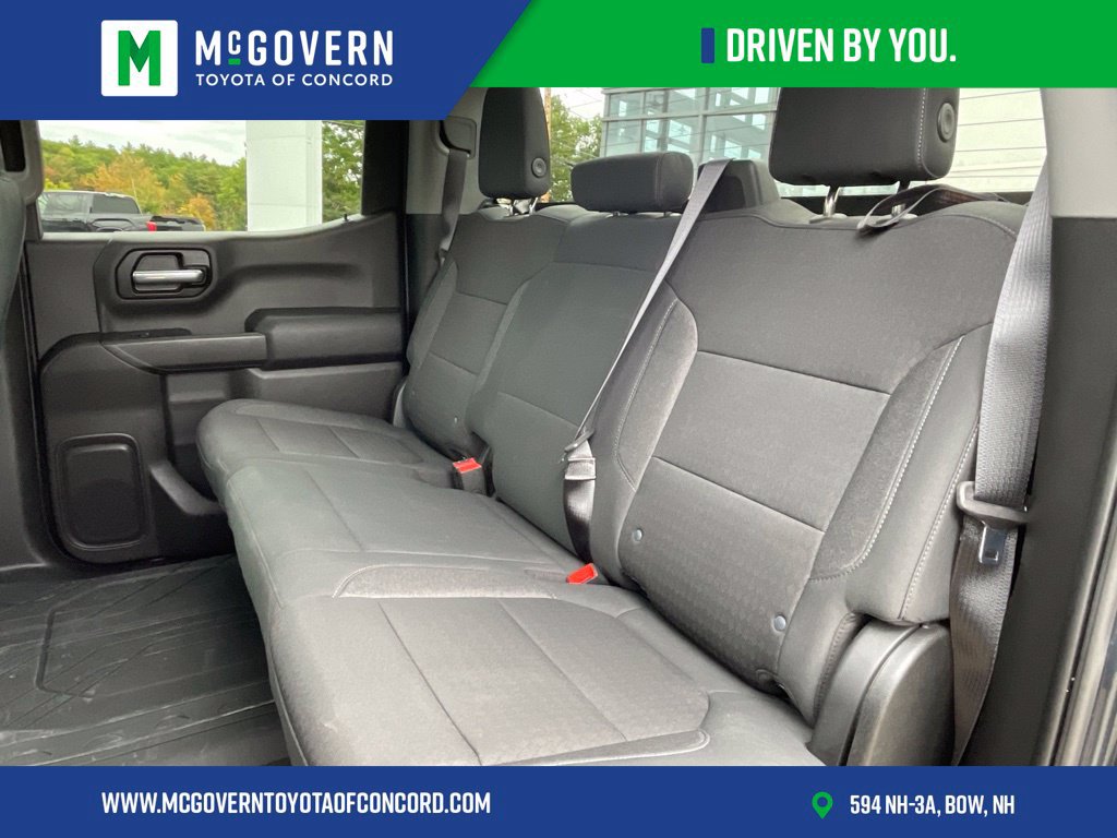 Used 2020 Chevrolet Silverado 1500 LT w/ LT Value Package AWD/4WD image 17