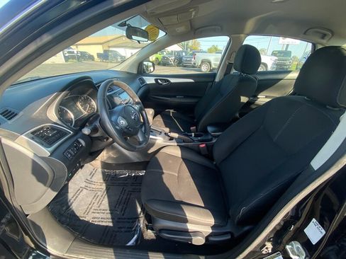 Used 2018 Nissan Sentra S image 18