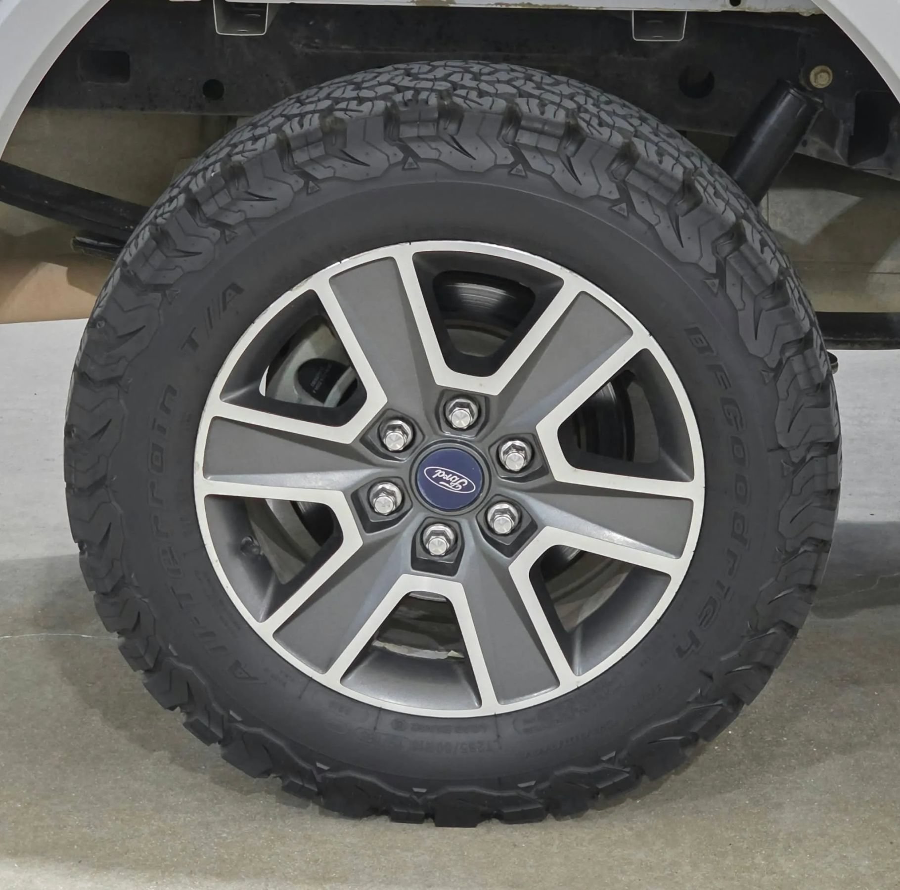 Used 2015 Ford F150 XLT w/ Equipment Group 301A Mid RWD image 31