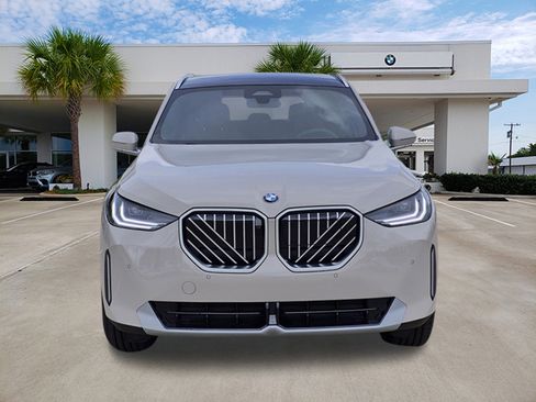 New 2026 BMW X3 xDrive30i w/ Premium Package AWD/4WD image 2