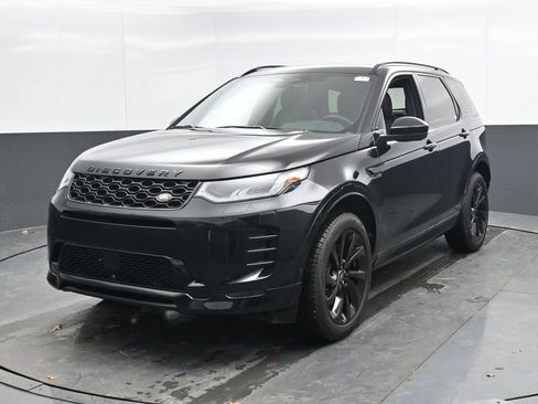 Used 2025 Land Rover Discovery Sport Dynamic SE AWD/4WD image 8
